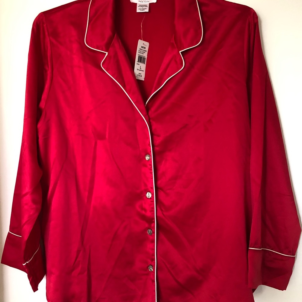 Natori Red Pajama Top, White Piping, Long Sleeves - Picture 3 of 4
